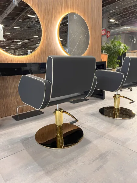 Nova & Novawash au début à MCB Paris 2023