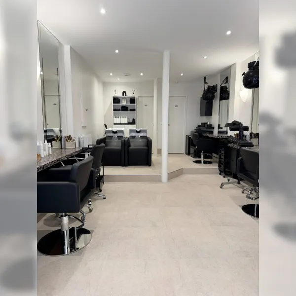 Studio Adakou